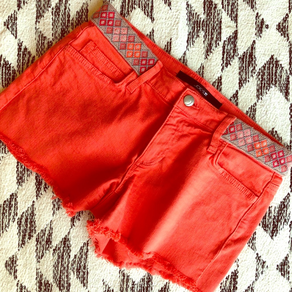 Joe’s Shorts Size 27